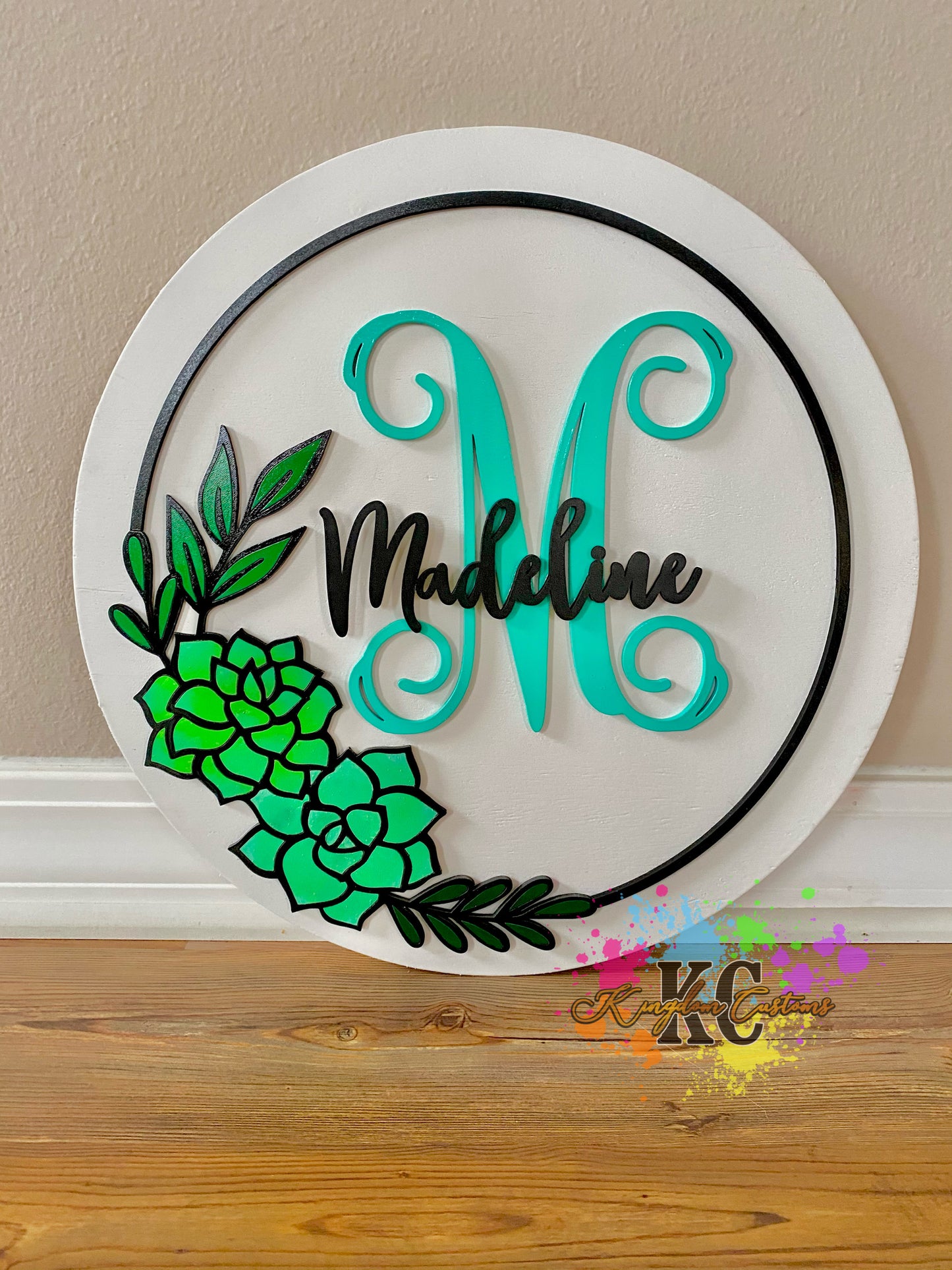 Round nursery sign