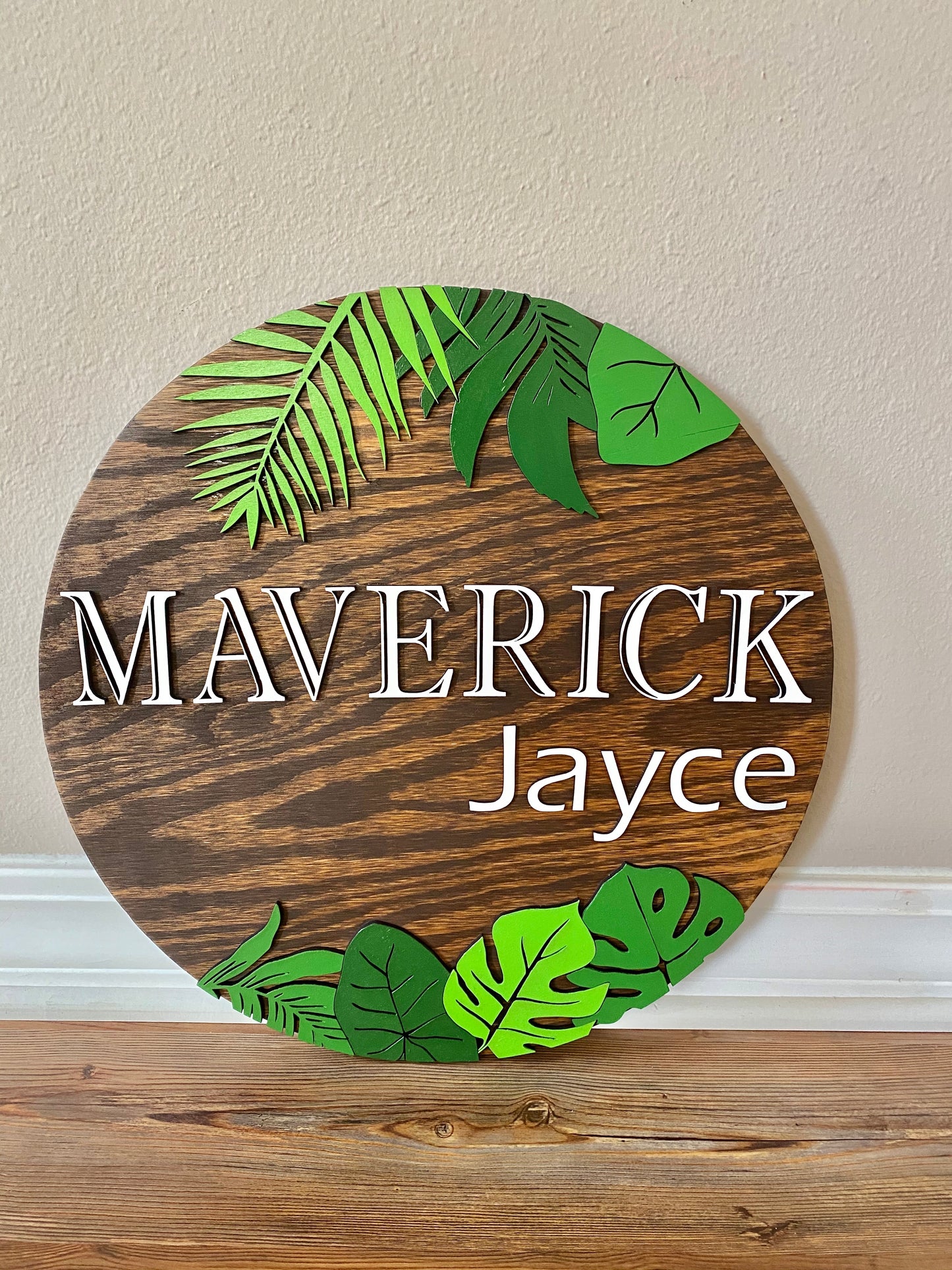 Round nursery sign